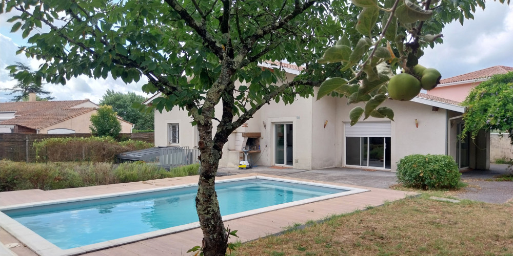 maison à AYGUEMORTE LES GRAVES (33640)